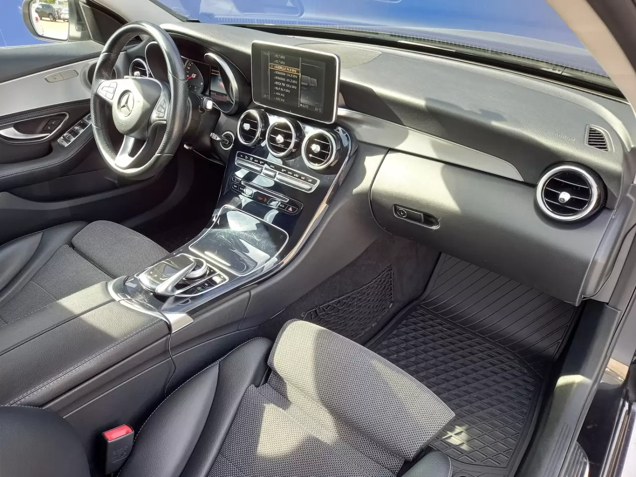 MERCEDES C180 Sedan 2014