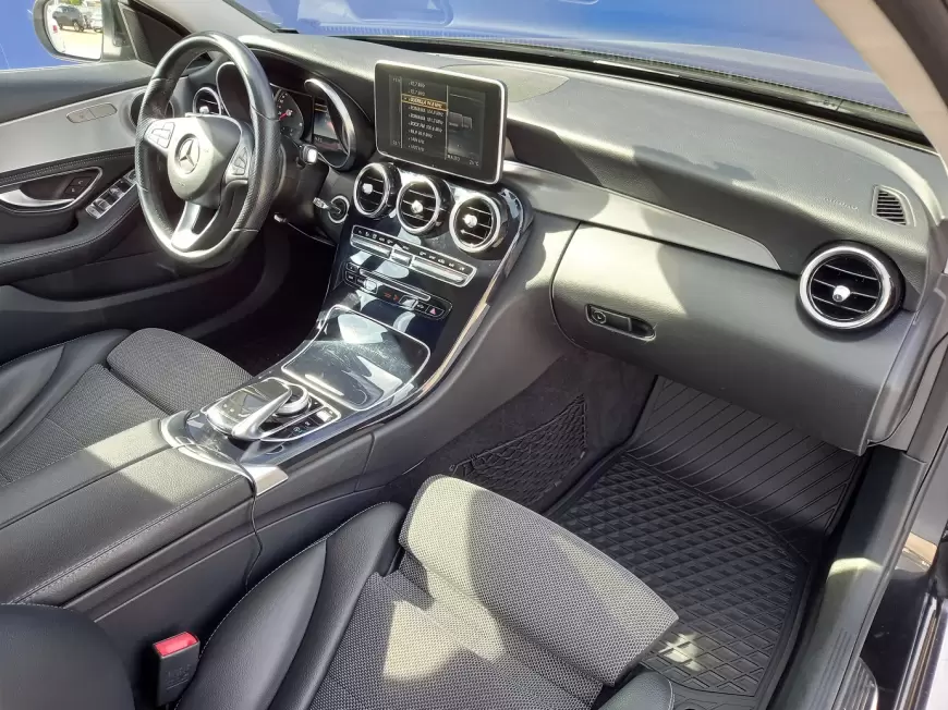 MERCEDES C180 Sedan 2014