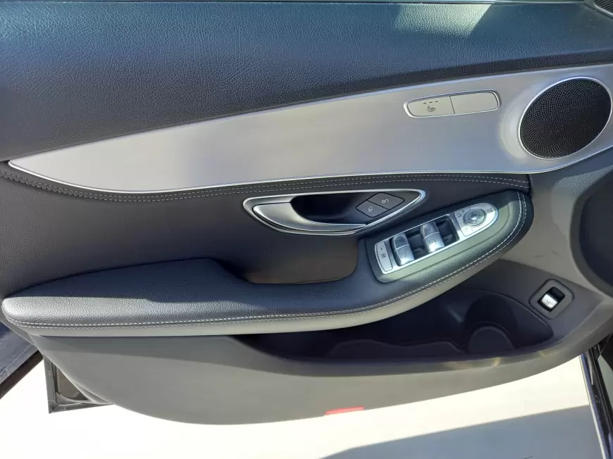 MERCEDES C180 Sedan 2014