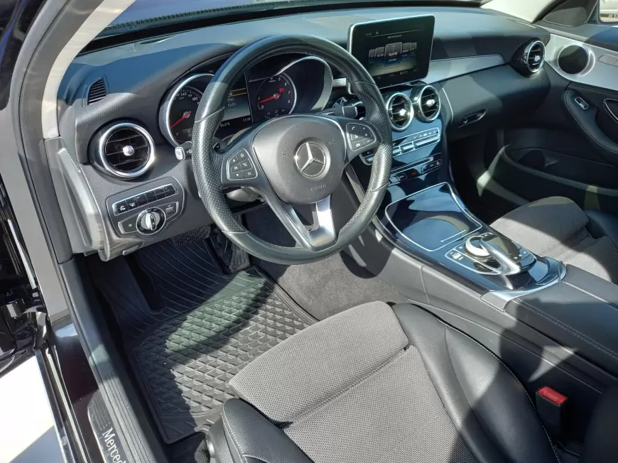 MERCEDES C180 Sedan 2014