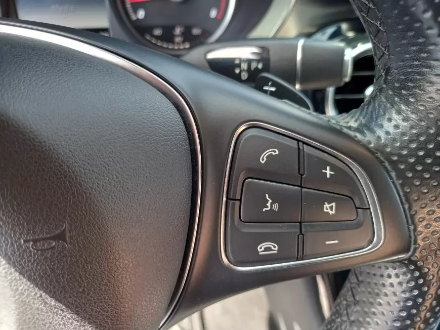 MERCEDES C180 Sedan 2014