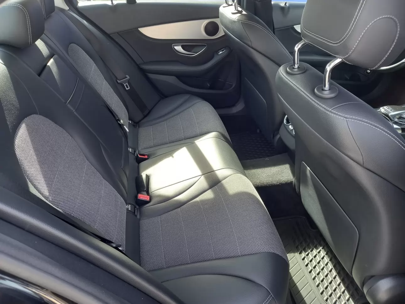 MERCEDES C180 Sedan 2014