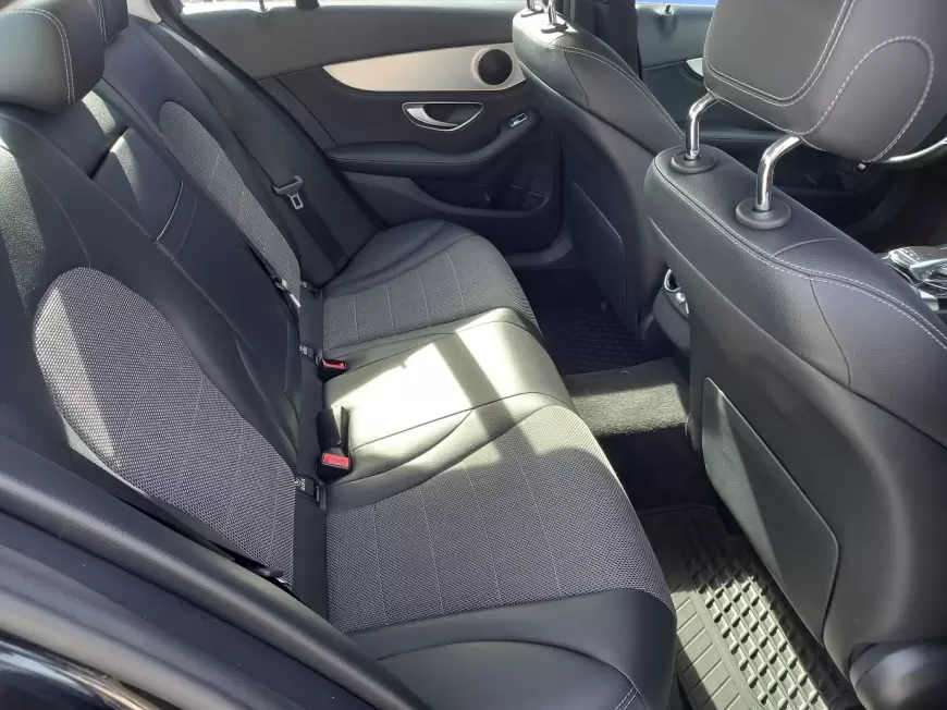 MERCEDES C180 Sedan 2014