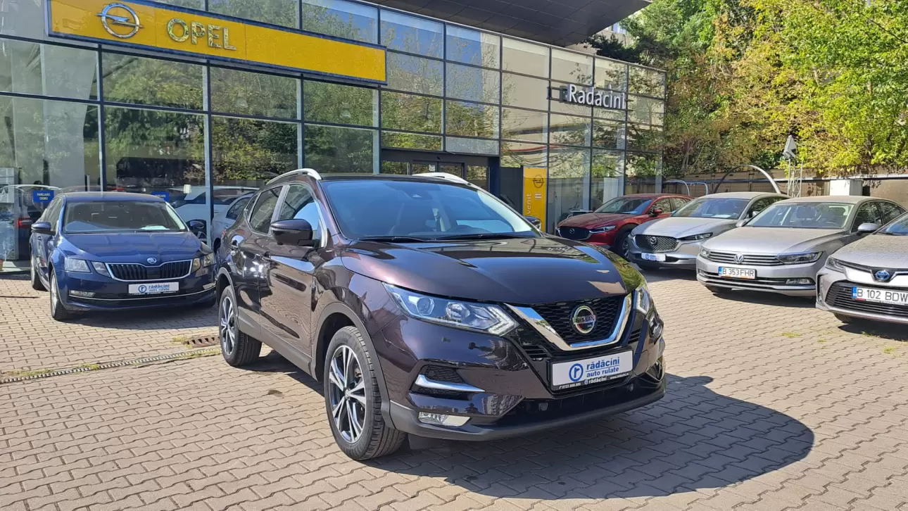 NISSAN QASHQAI SUV 2019