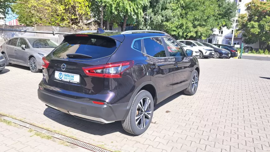 NISSAN QASHQAI SUV 2019