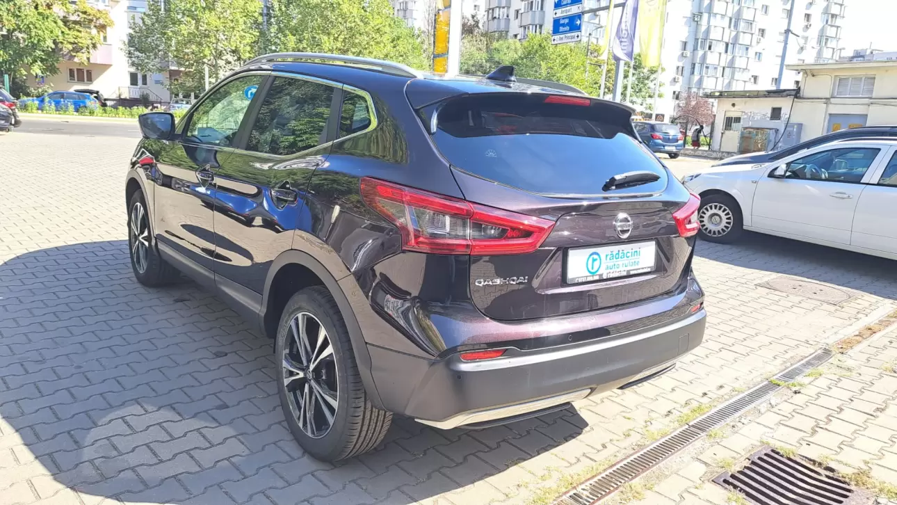 NISSAN QASHQAI SUV 2019