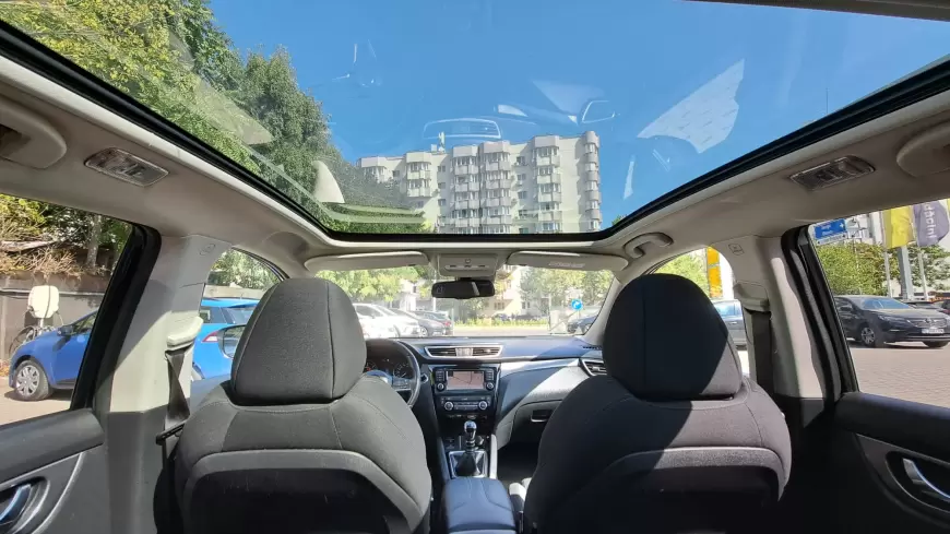 NISSAN QASHQAI SUV 2019