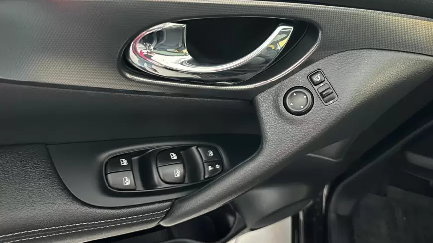 NISSAN QASHQAI SUV 2019