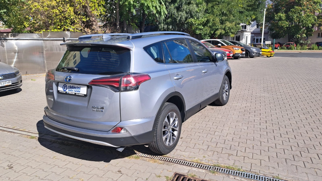 Toyota RAV4 HYBRID SUV 2018