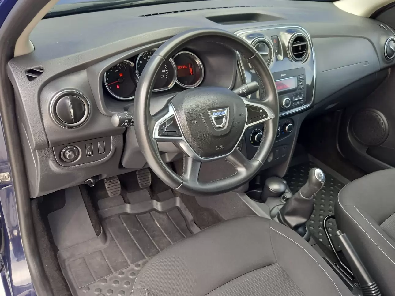 DACIA LOGAN Sedan 2019