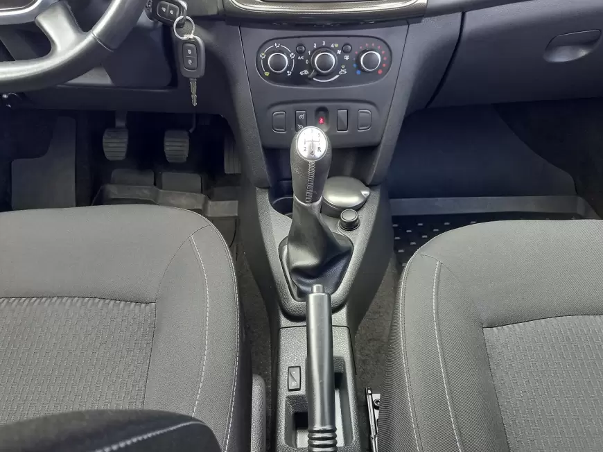 DACIA LOGAN Sedan 2019