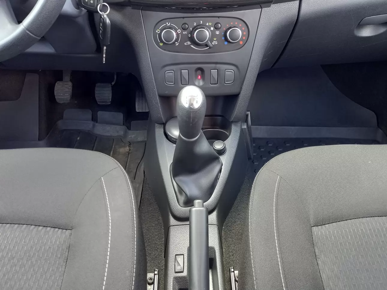 DACIA LOGAN Sedan 2018