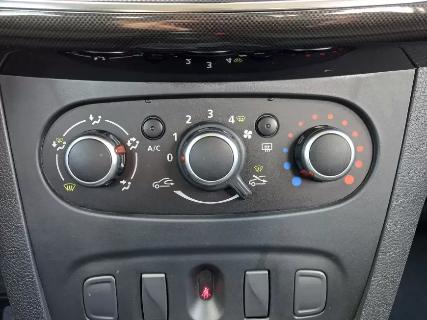 DACIA LOGAN Sedan 2018