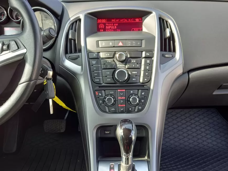 OPEL ASTRA Sedan 2018