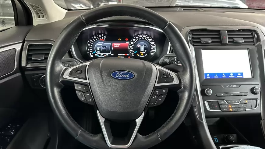 Ford Mondeo Sedan 2020
