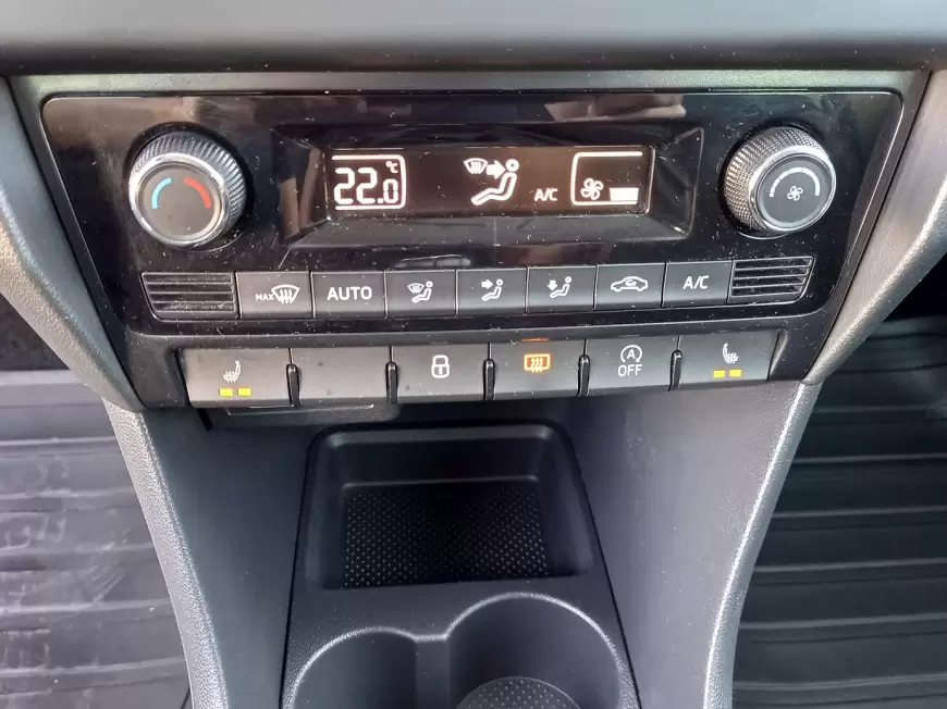 SKODA RAPID Hatchback 2018
