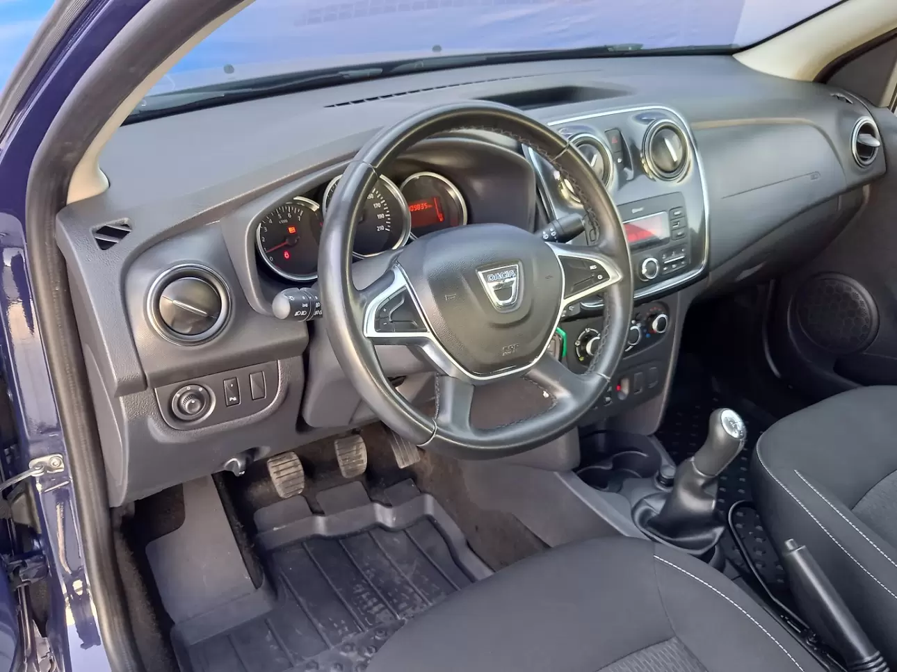 DACIA LOGAN Sedan 2019