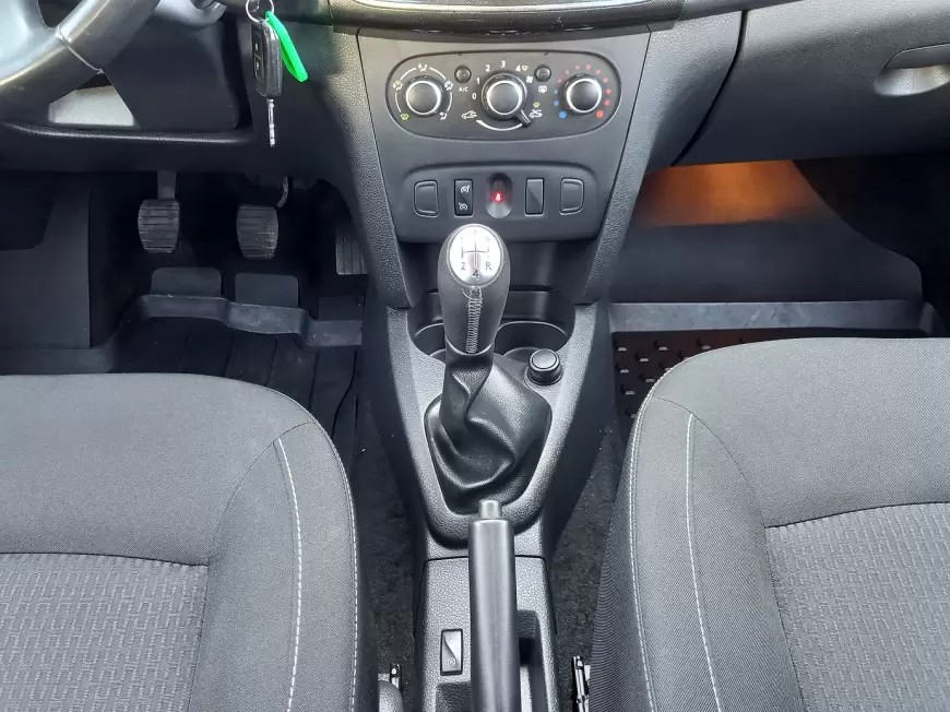 DACIA LOGAN Sedan 2019