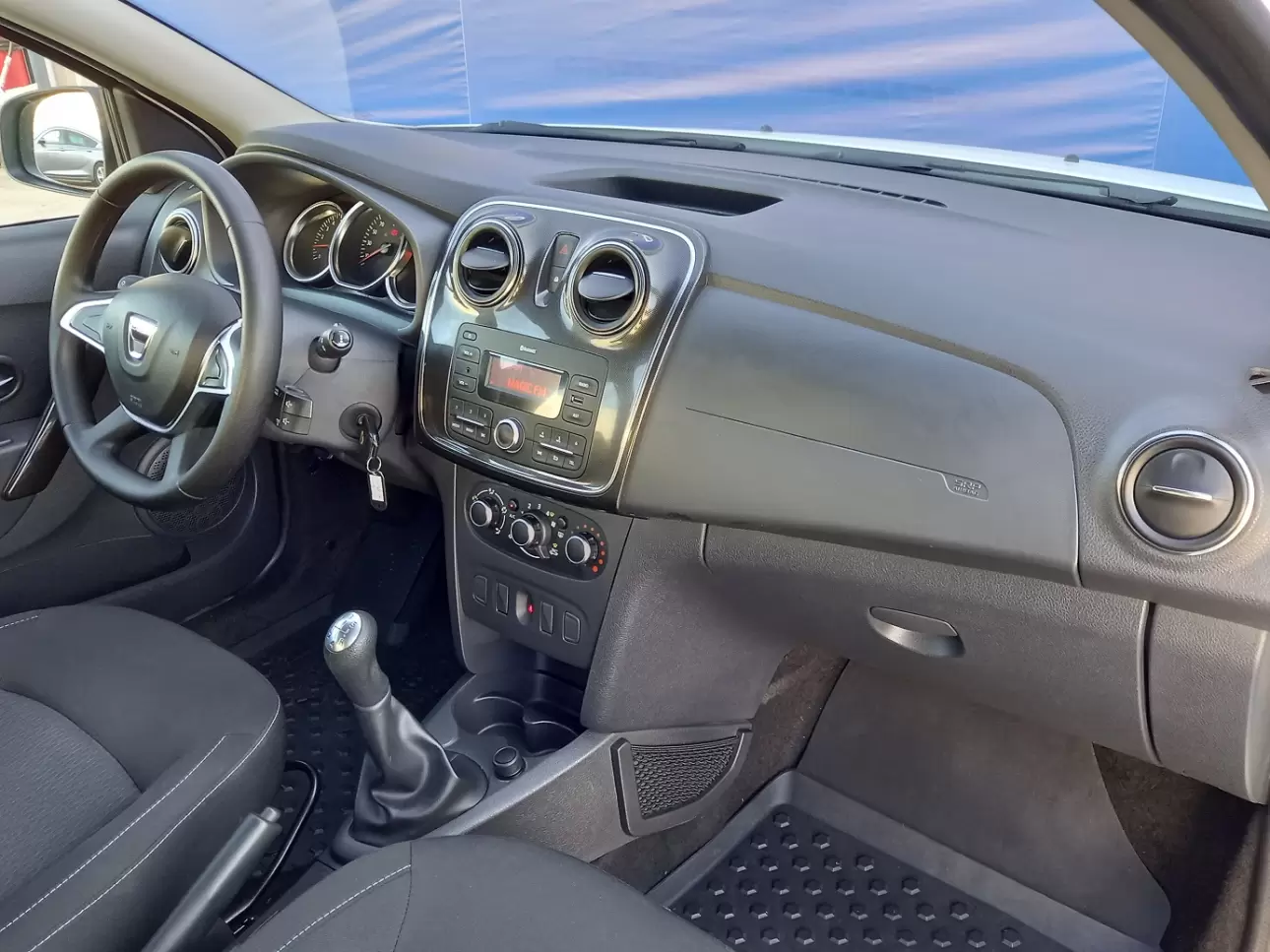 DACIA SANDERO Hatchback 2018