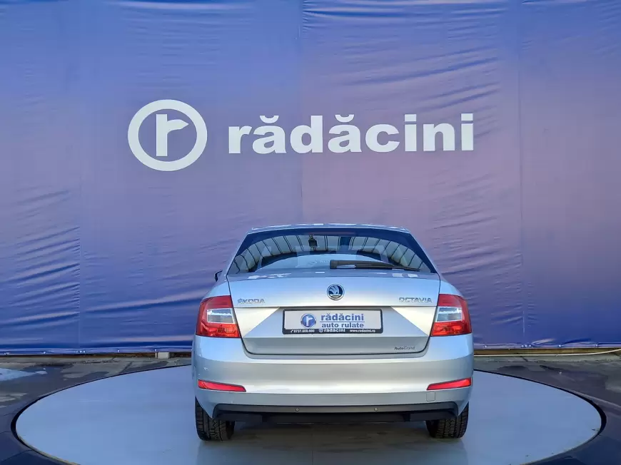 SKODA OCTAVIA Sedan 2016