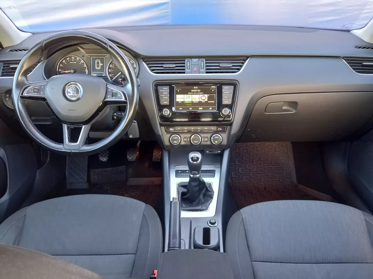 SKODA OCTAVIA Sedan 2016