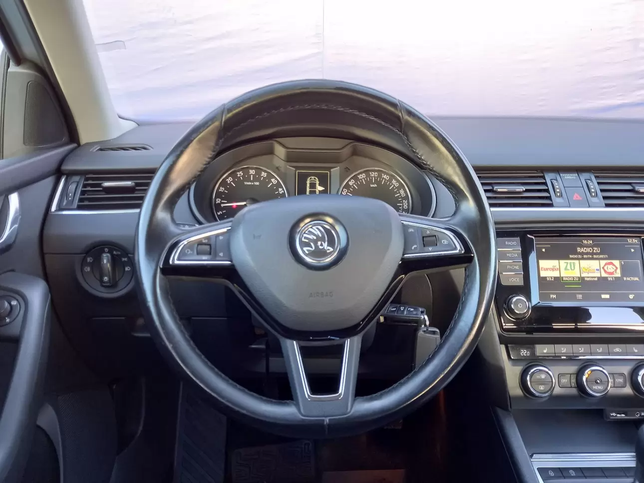 SKODA OCTAVIA Sedan 2016