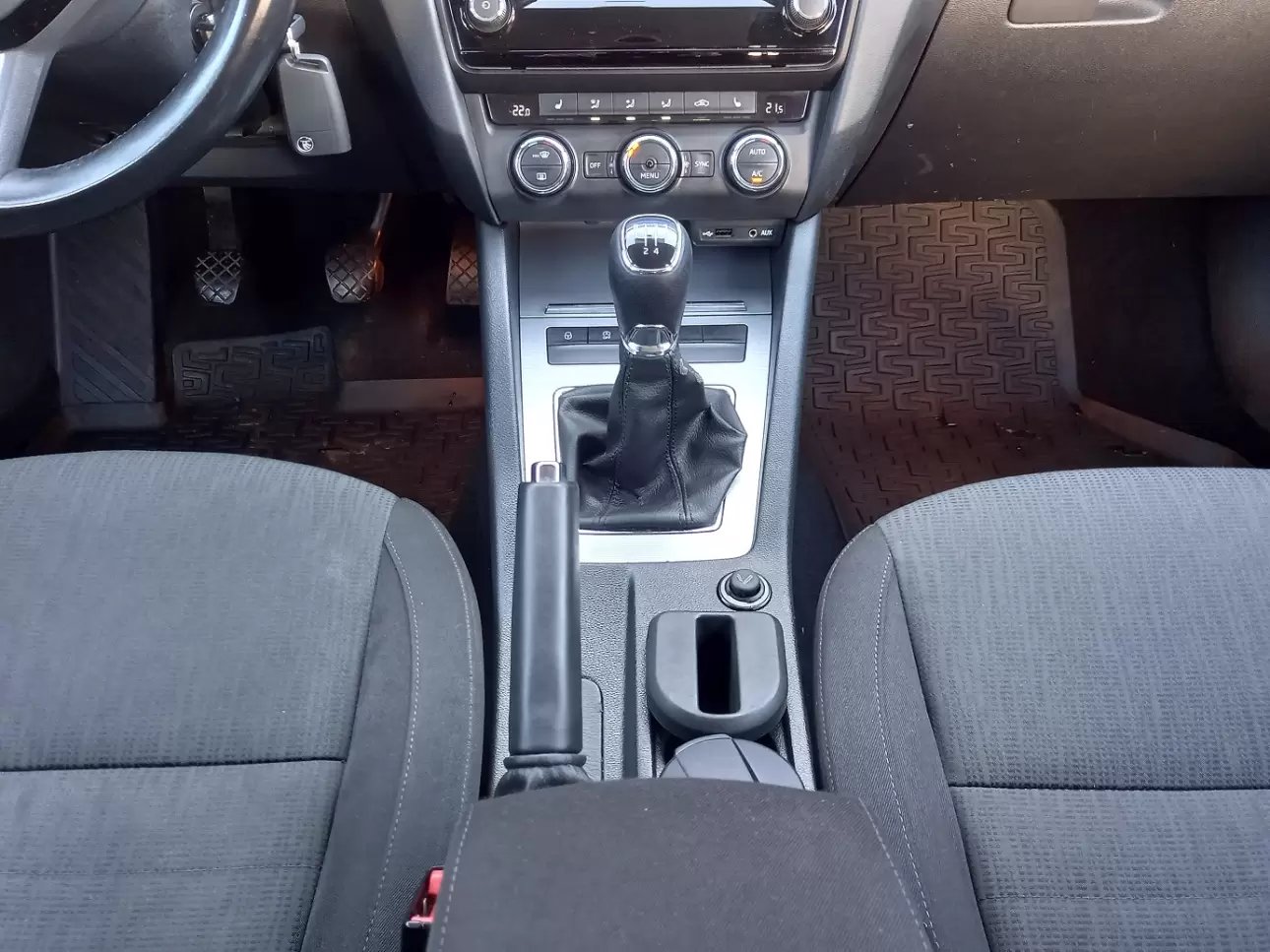 SKODA OCTAVIA Sedan 2016
