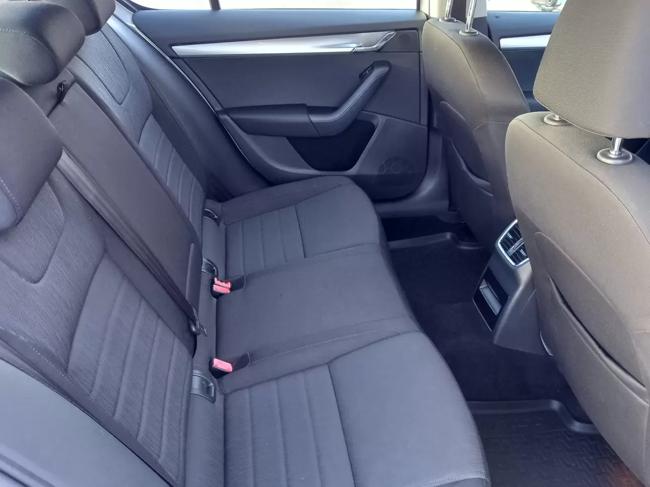 SKODA OCTAVIA Sedan 2016