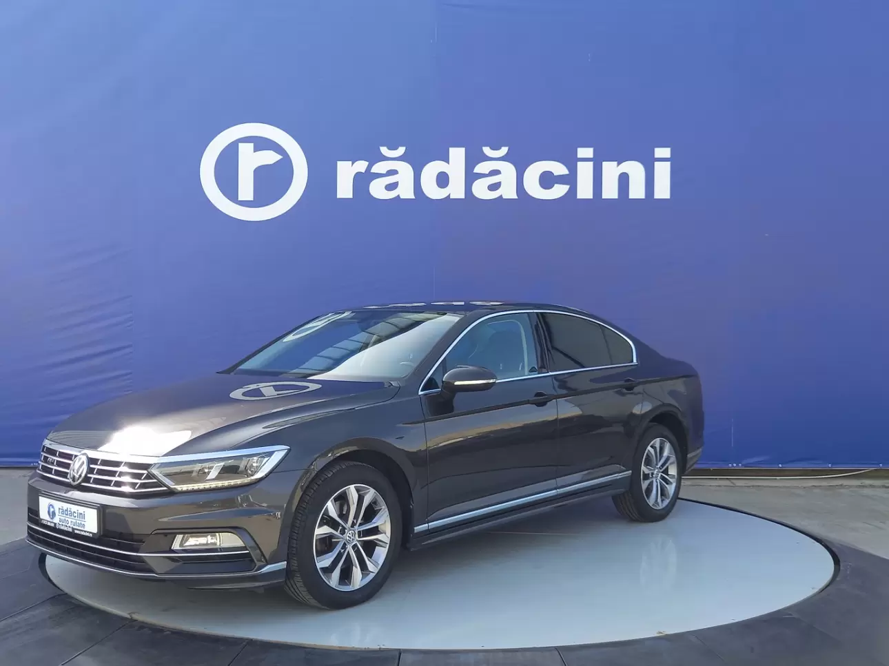 VOLKSWAGEN PASSAT Sedan 2018