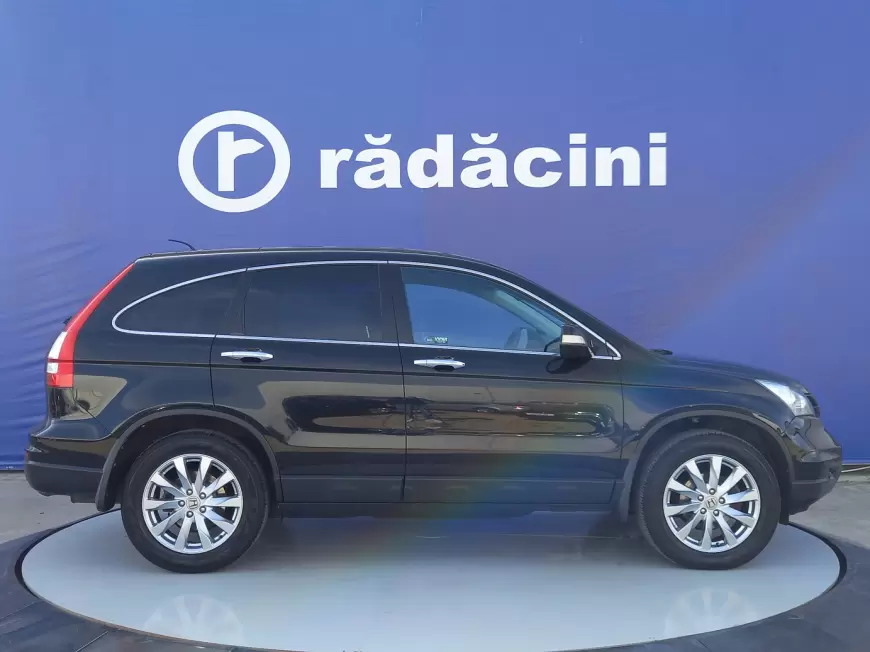 HONDA CR-V SUV 2011