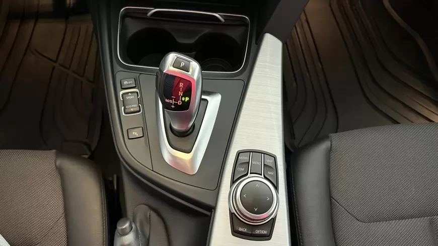 BMW SERIA 3 Sedan 2018