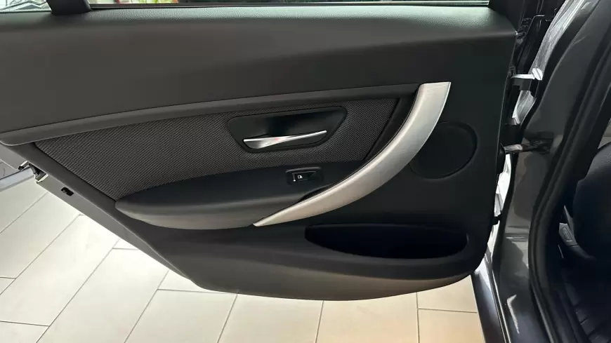 BMW SERIA 3 Sedan 2018