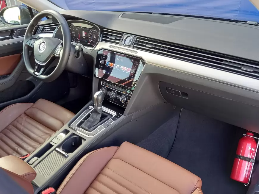 VOLKSWAGEN PASSAT Break 2017
