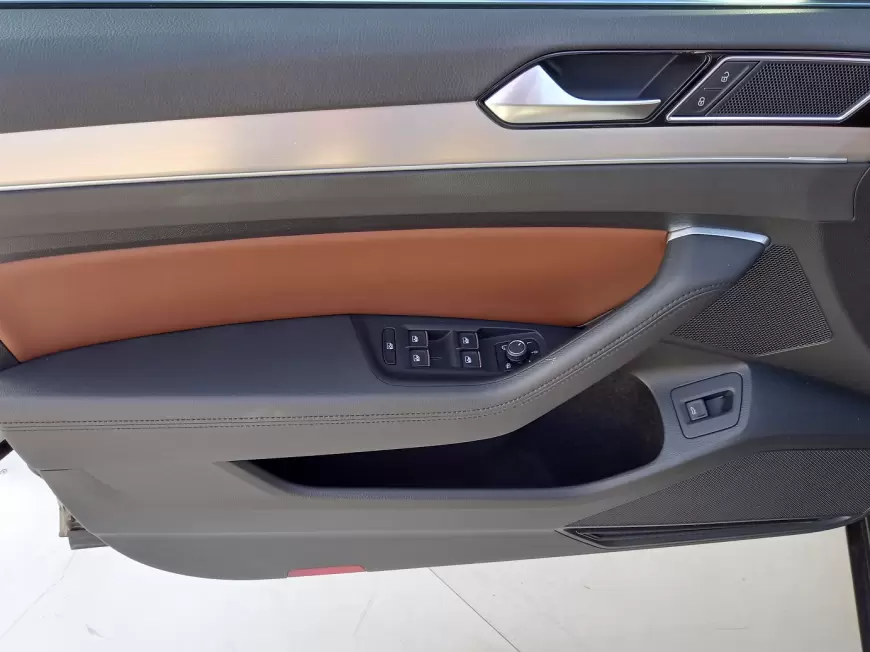 VOLKSWAGEN PASSAT Break 2017