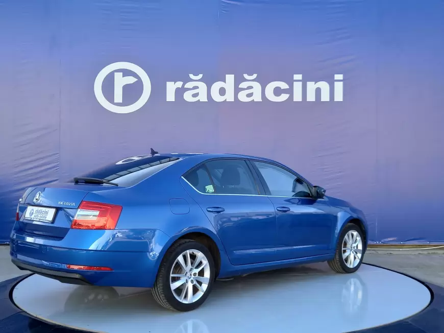 SKODA OCTAVIA Sedan 2018