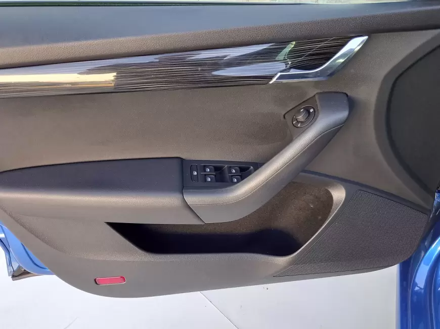 SKODA OCTAVIA Sedan 2018