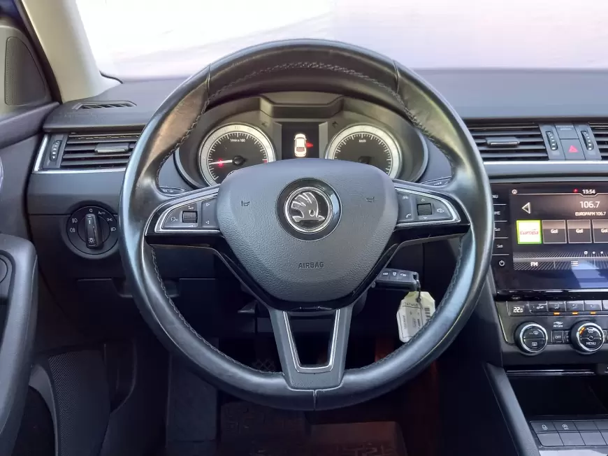 SKODA OCTAVIA Sedan 2018