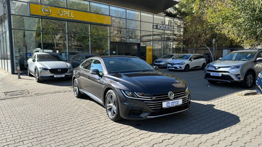 VOLKSWAGEN ARTEON R LINE Sedan 2019