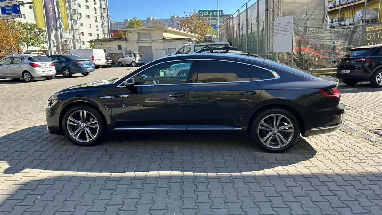 VOLKSWAGEN ARTEON R LINE Sedan 2019