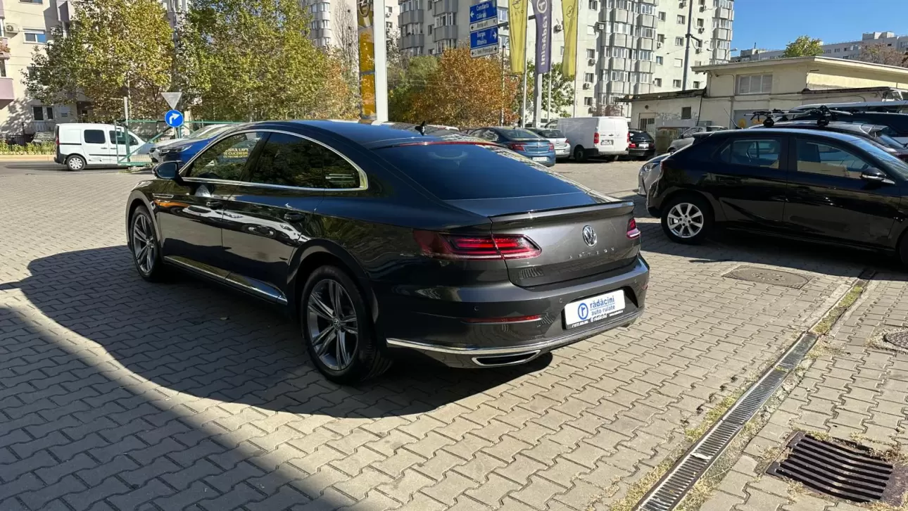 VOLKSWAGEN ARTEON R LINE Sedan 2019