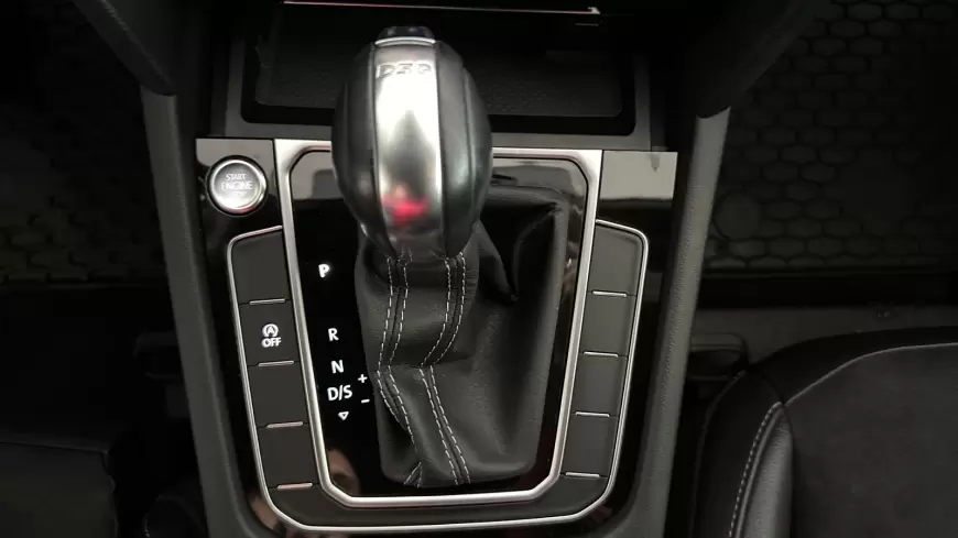 VOLKSWAGEN ARTEON R LINE Sedan 2019