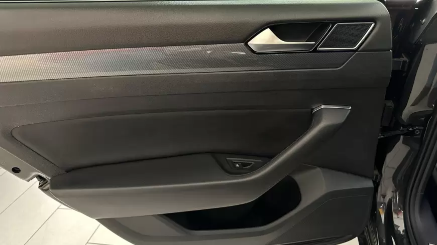 VOLKSWAGEN ARTEON R LINE Sedan 2019
