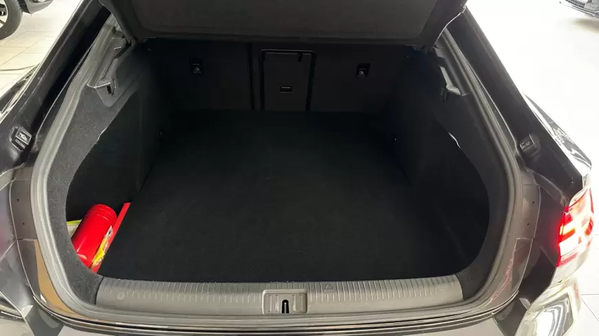 VOLKSWAGEN ARTEON R LINE Sedan 2019