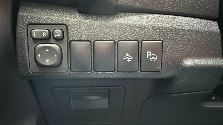 TOYOTA AURIS HYBRID Break 2018
