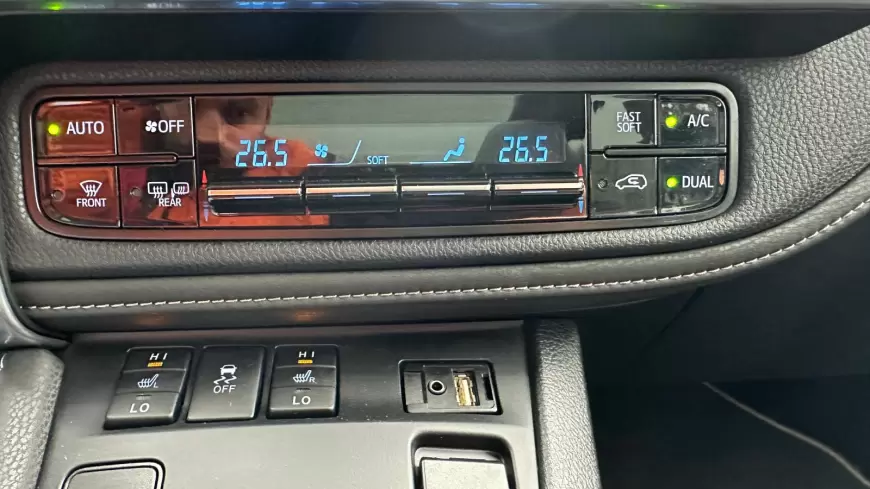 TOYOTA AURIS HYBRID Break 2018