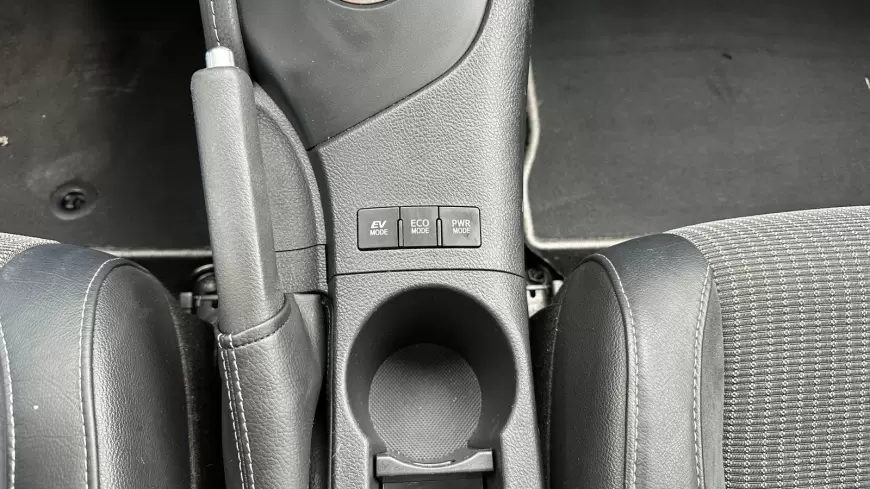 TOYOTA AURIS HYBRID Break 2018