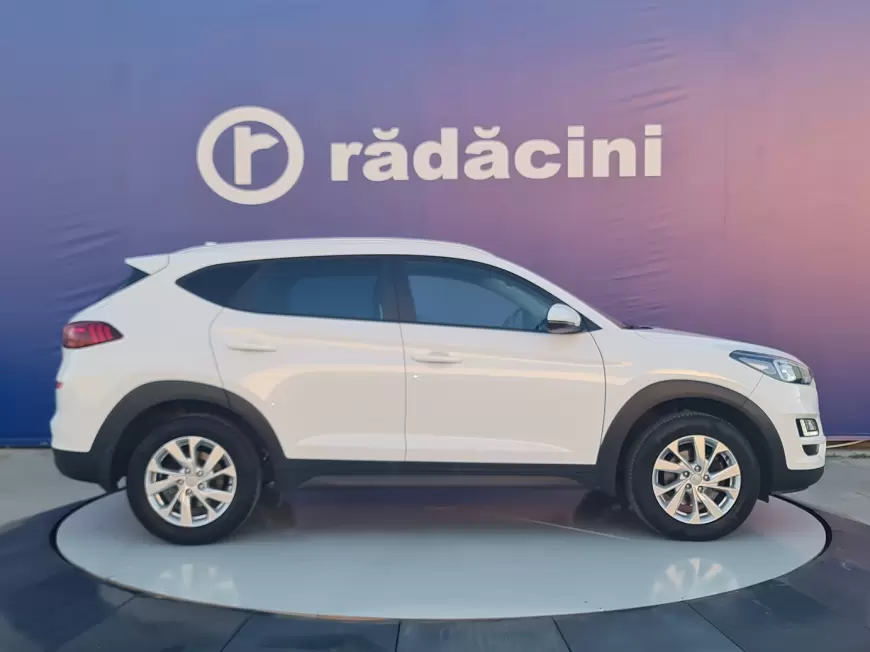 HYUNDAI TUCSON SUV 2020