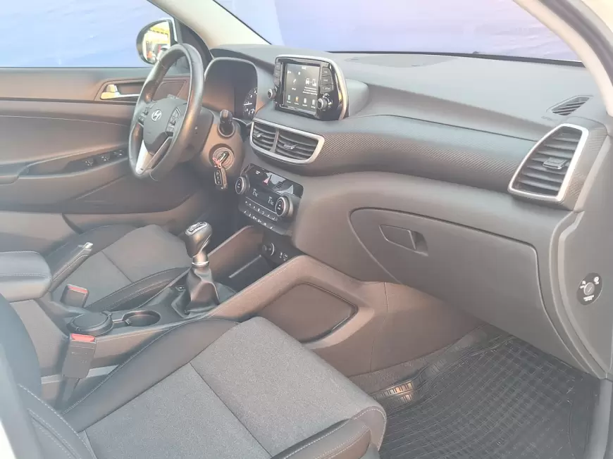 HYUNDAI TUCSON SUV 2020