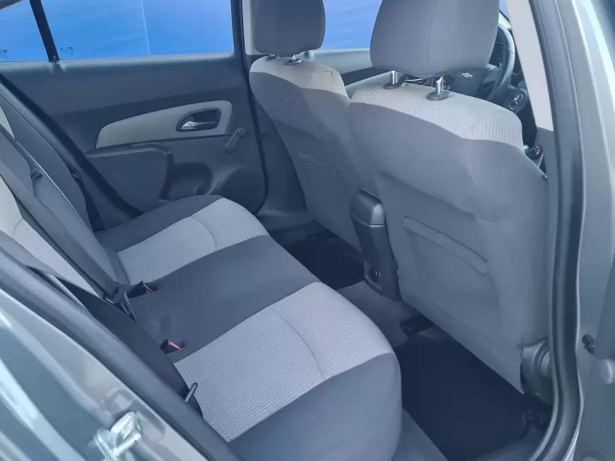 CHEVROLET CRUZE Sedan 2010