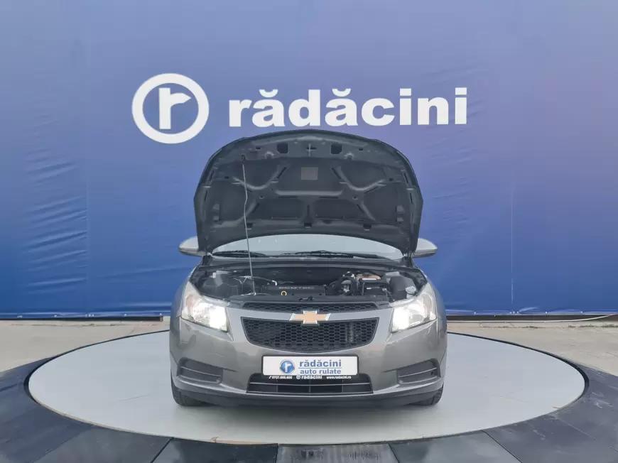 CHEVROLET CRUZE Sedan 2010